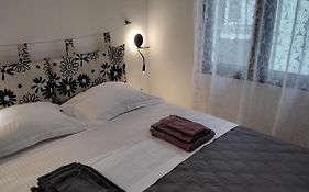 Ilias House